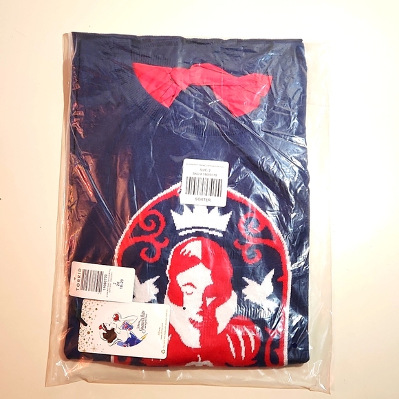 ❤️NWT VINTAGE TORRID SNOW WHITE CHIFFON TIE BOW DETAIL PULLOVER SWEATER DISNEY - Picture 4 of 11